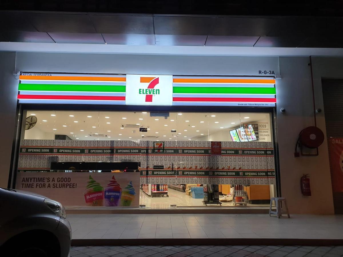 Dsara Big Cinema Netflix Projector Next Sb Hospital Daire Sungai Buloh Dış mekan fotoğraf